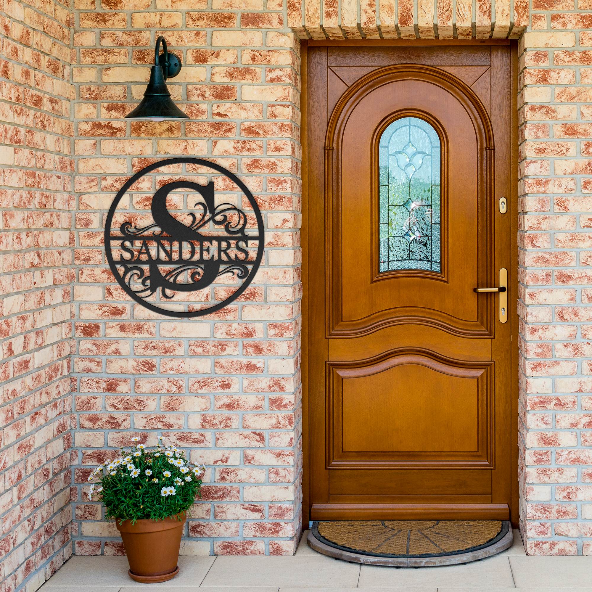 Custom_Last_Name_Metal_Sign_Mono_62_Black_Brick_Entrance_Mockup.png